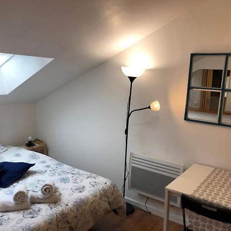 Studio La Belle Vie Suresnes Buitenkant foto